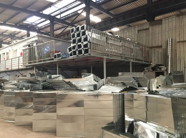 暖通风管生产库房